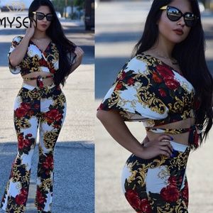 Stretchy top and pants top, New!